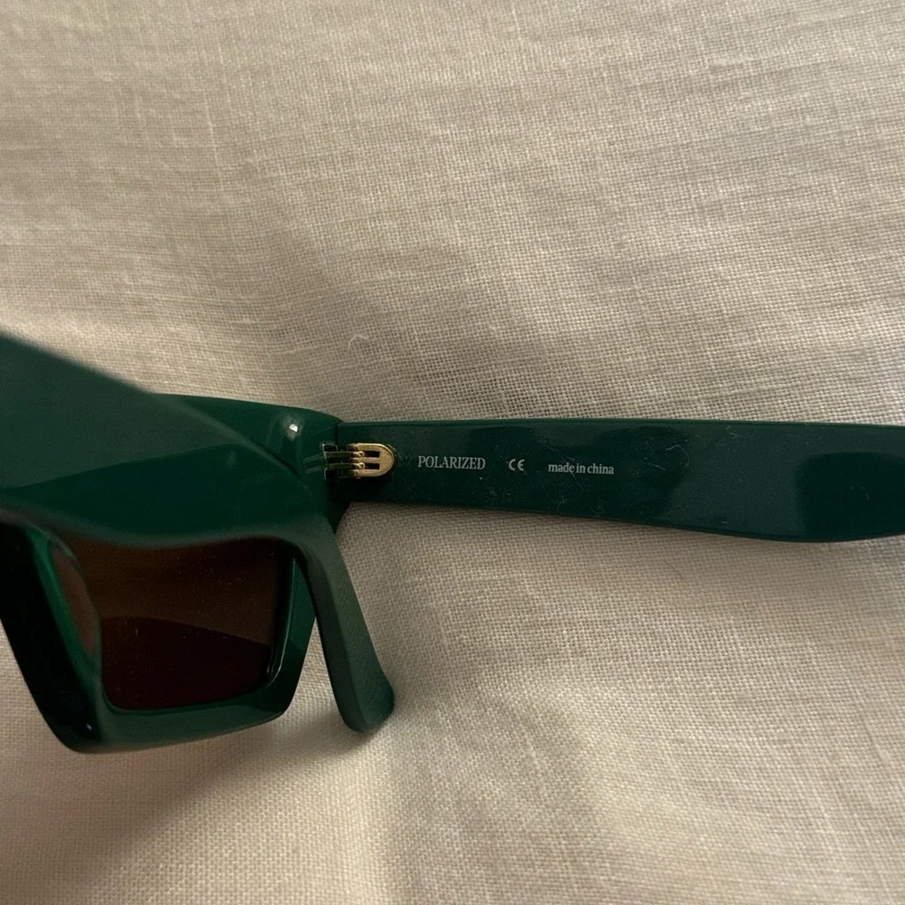 Emerald Green Women's Sunglasses - never been worn !